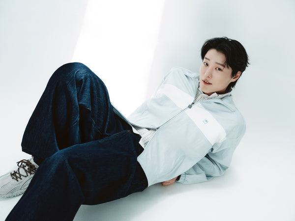 <p><strong>Track Jacket</strong></p>