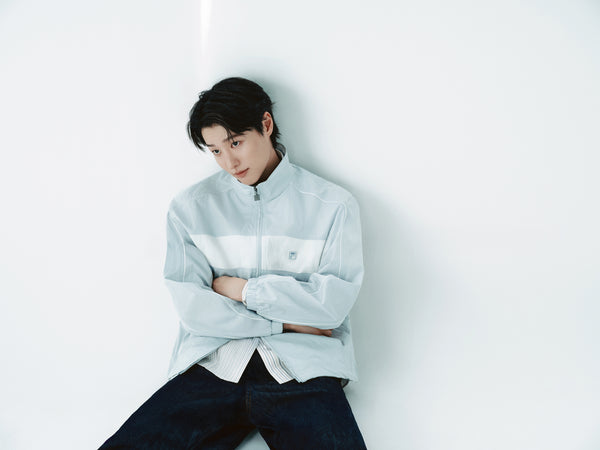 <p><strong>Track Jacket</strong></p>