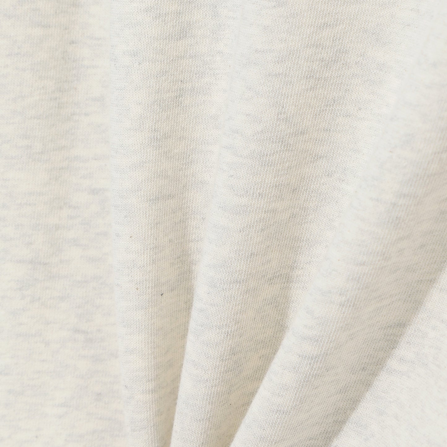 에센셜 스몰로고 맨투맨 - 08