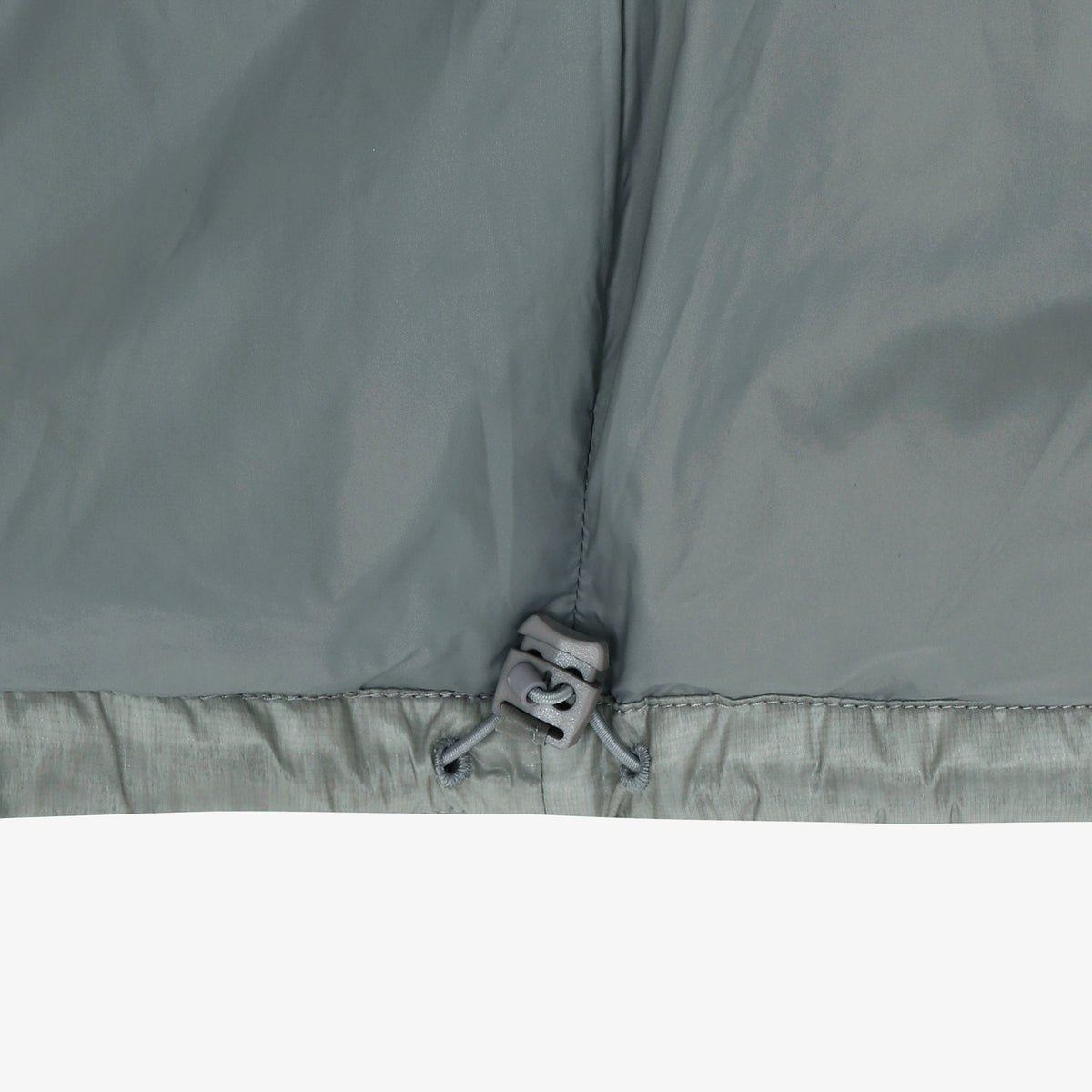원하는 실루엣을 만드는 밑단 스트링