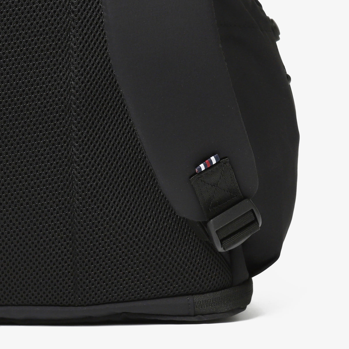 1100FS3BPH1201XBLK-07