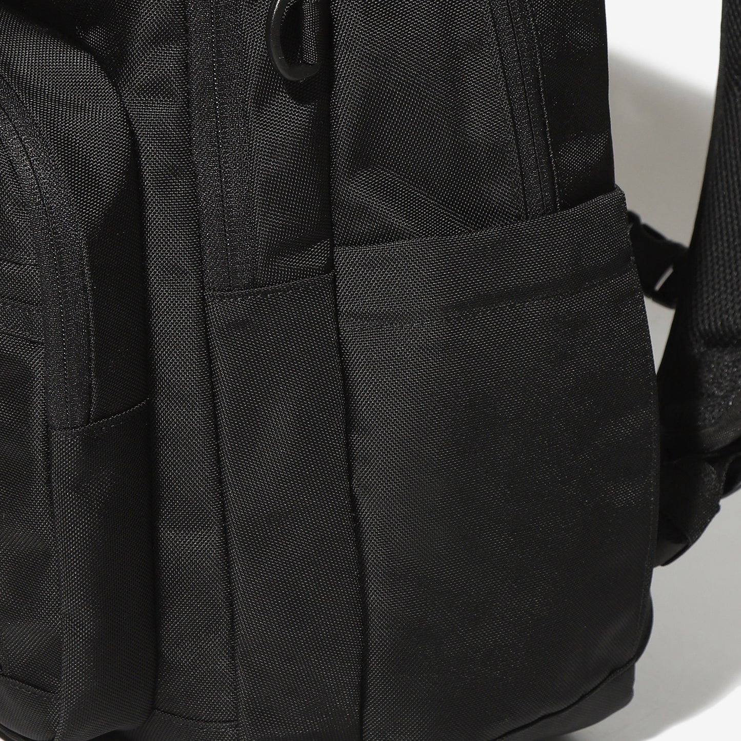 1100FS3BPH1302XBLK-07
