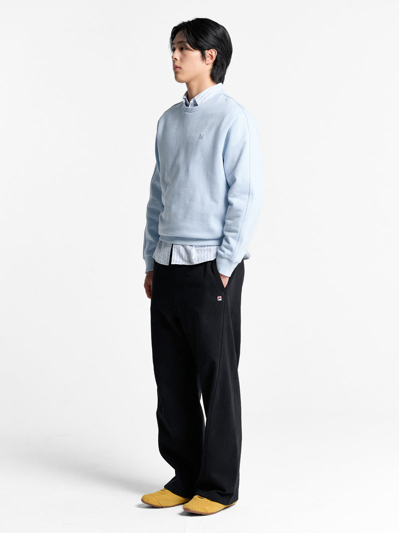 에센셜 스몰로고 맨투맨