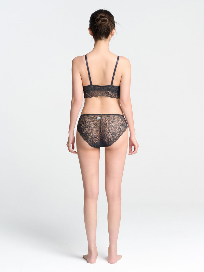 글로우 레이스 브라탑