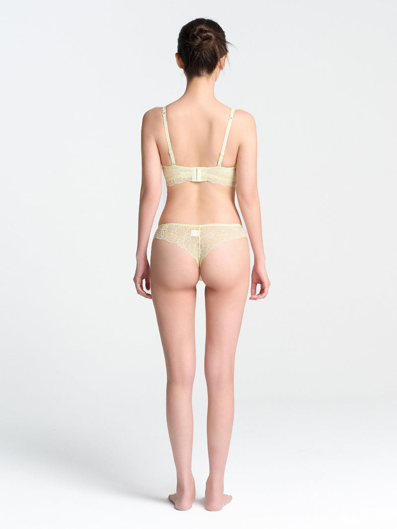 글로우 레이스 스쿱넥 브라