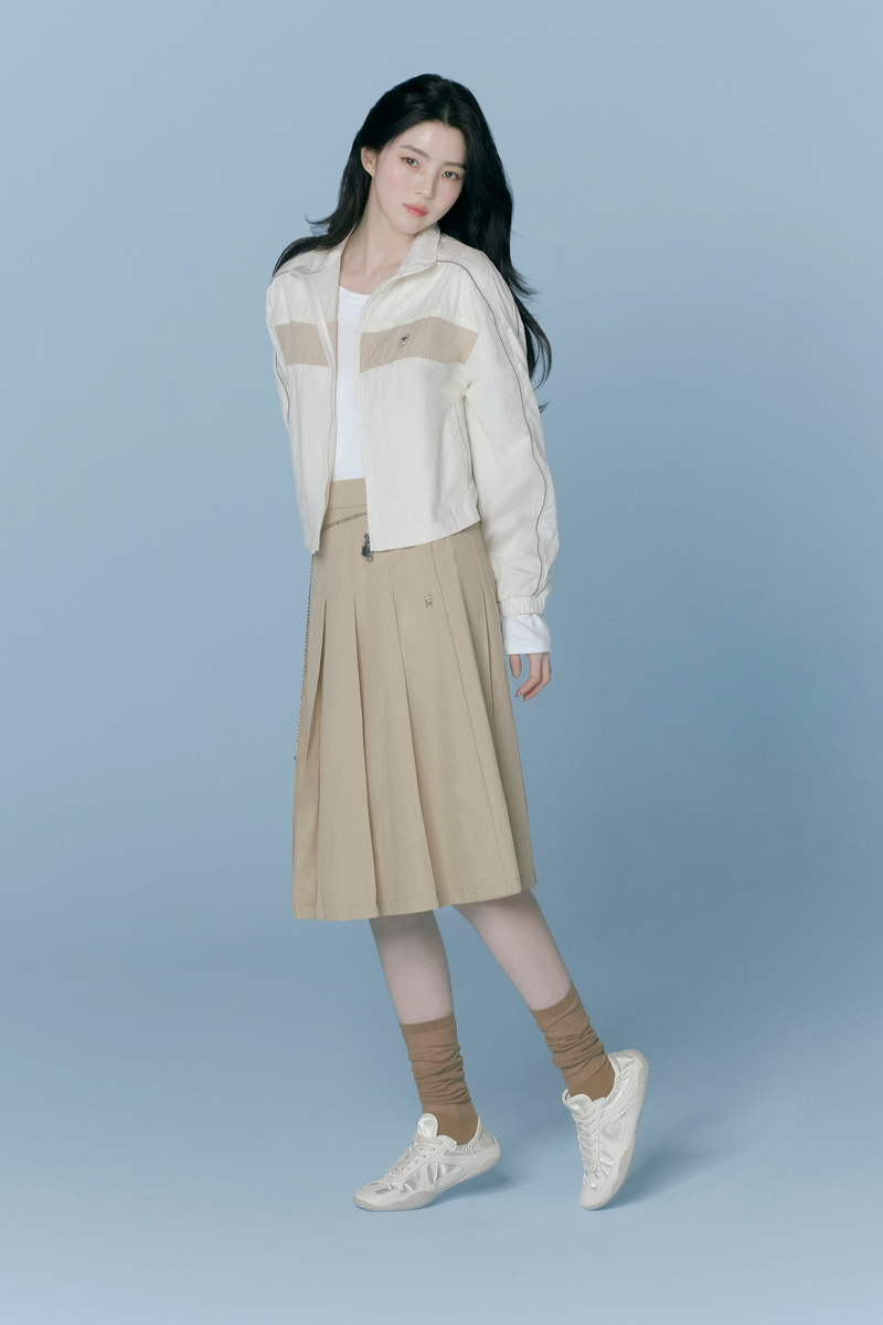 <한소희 착용> 트랙 자켓