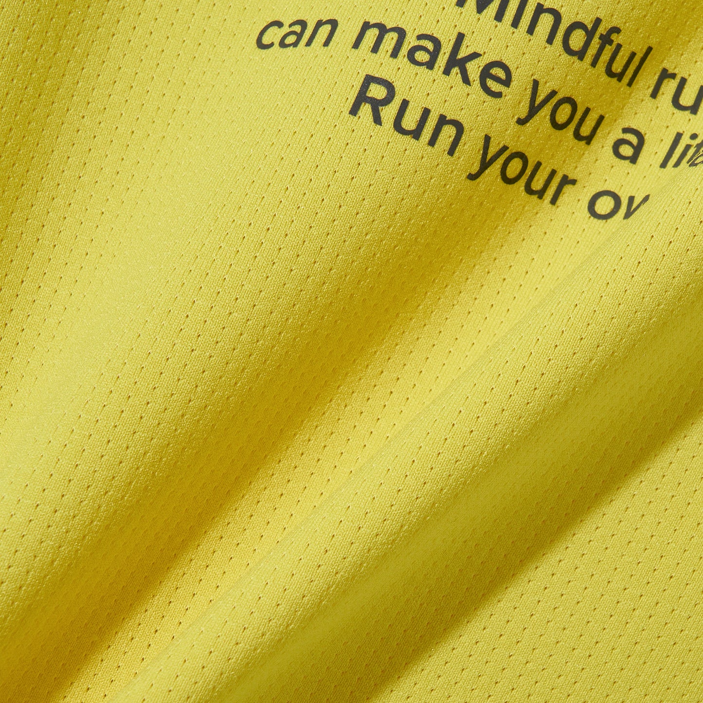 RUN 그래픽 반팔티 - 09