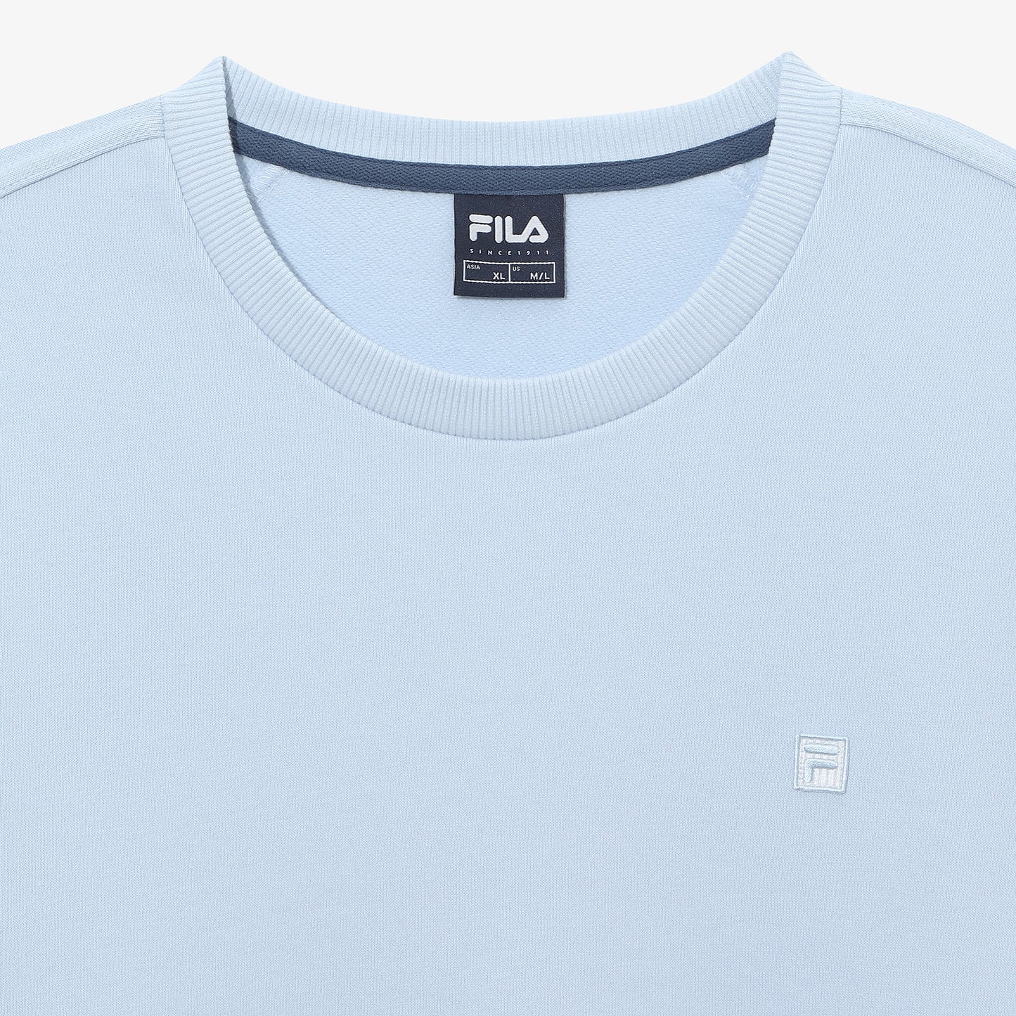 에센셜 스몰로고 맨투맨 - 03