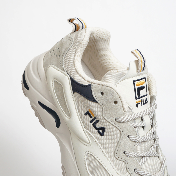 fila disruptor journeys